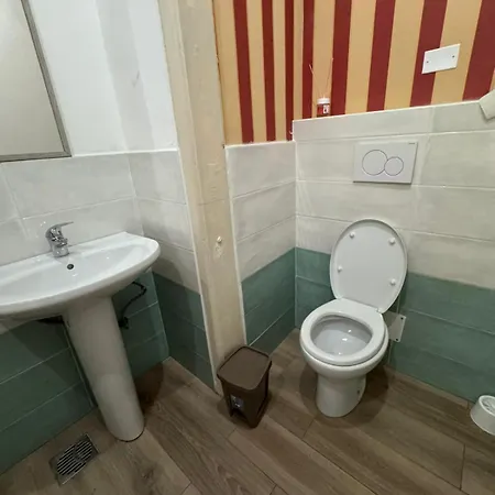 Gioventu, Experience Hostel Salerno