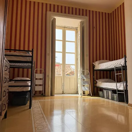 Gioventu, Experience Hostel *